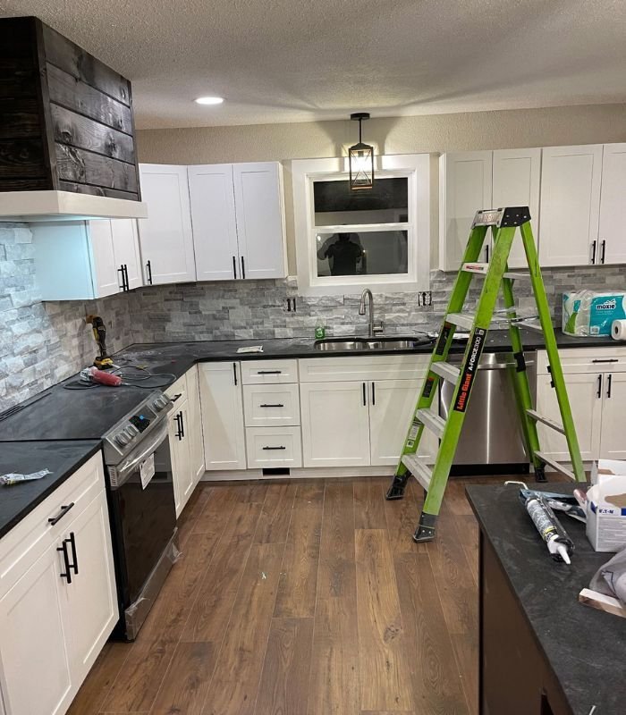 Kitchen backsplash tile work